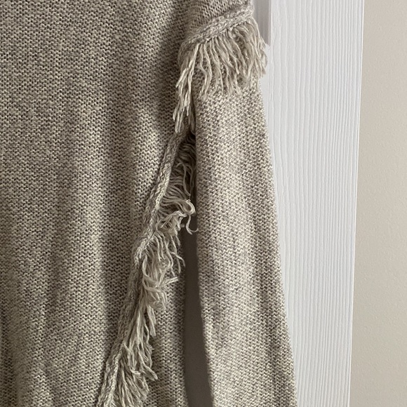 Grey and Beige Fringe Turtleneck - Picture 2 of 3